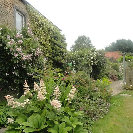 La Haute Gilberdière Couette-café 3*