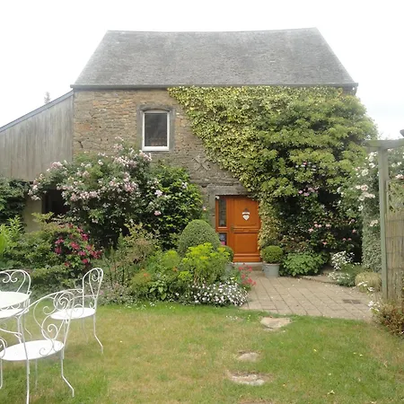 La Haute Gilberdiere 3*