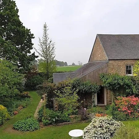 La Haute Gilberdiere Bed and breakfast 3*