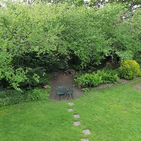 Bed & Breakfast La Haute Gilberdiere 3*