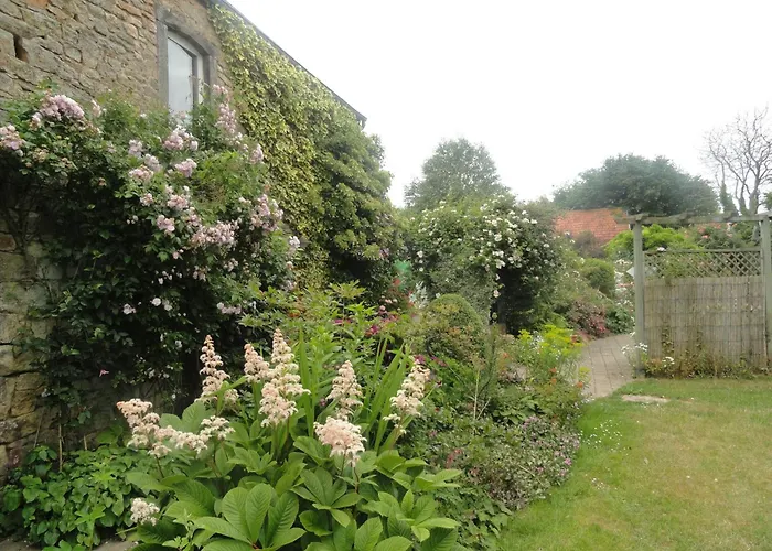 La Haute Gilberdiere לינה וארוחת בוקר 3*