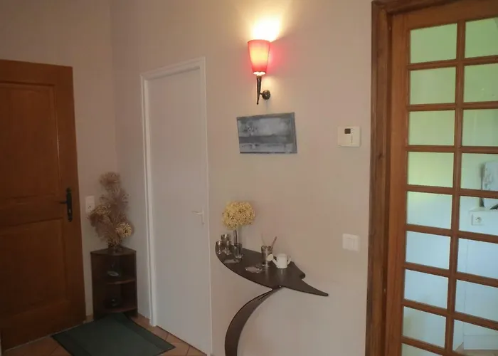 לינה וארוחת בוקר La Haute Gilberdiere